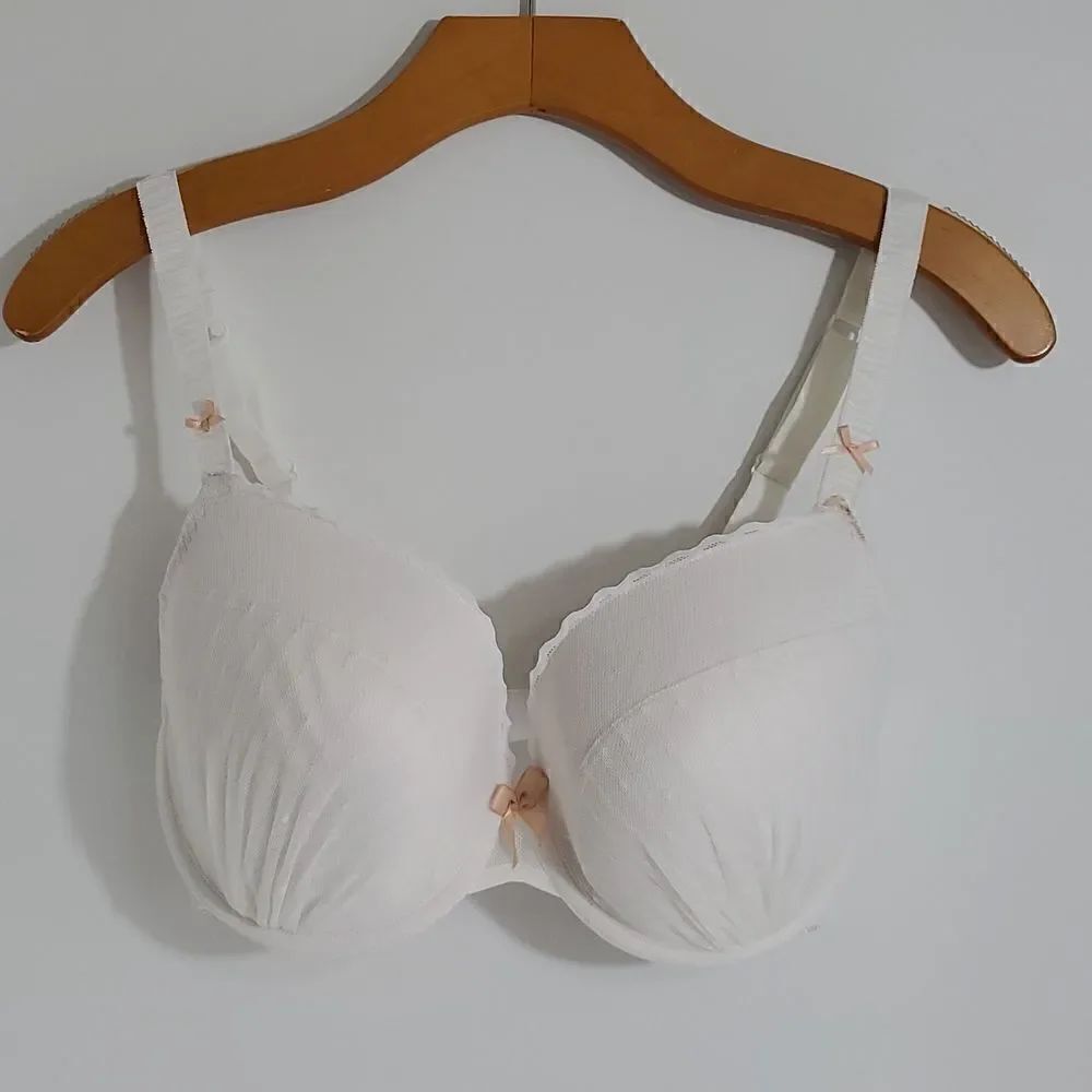 Marks & Spencer White Lace Full Cup Underwire Bra Size 32E